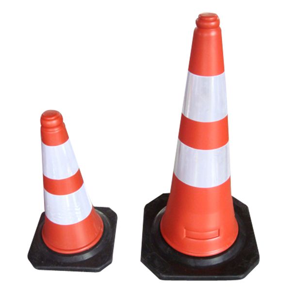 TC420 - 75cm Road Warning PE Traffic Cone TC426